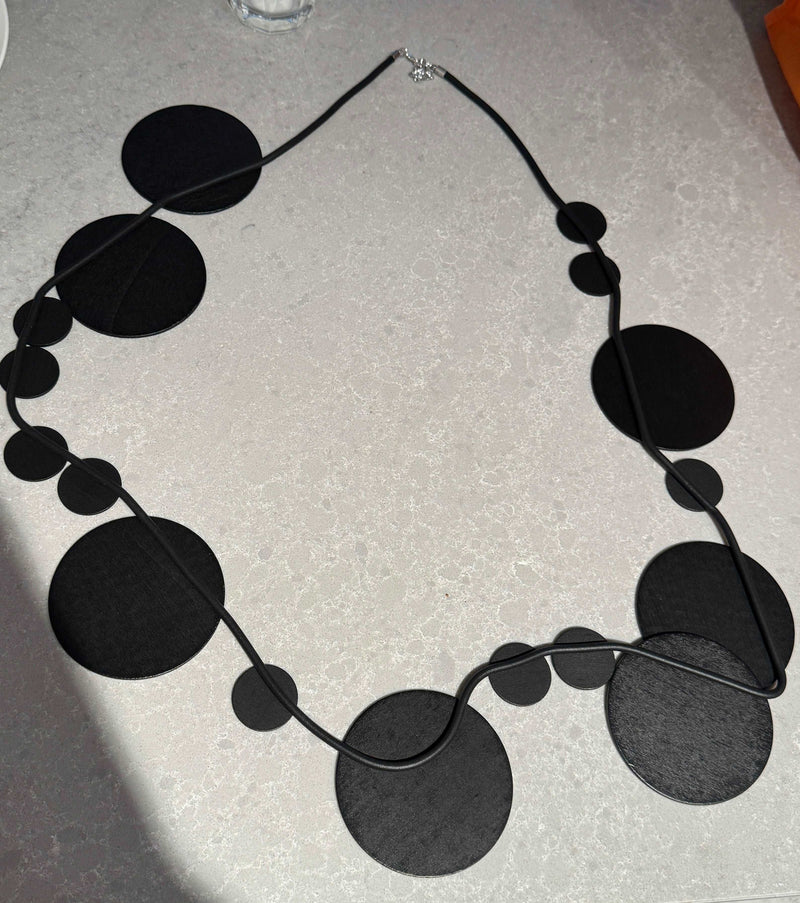 7 disc necklace