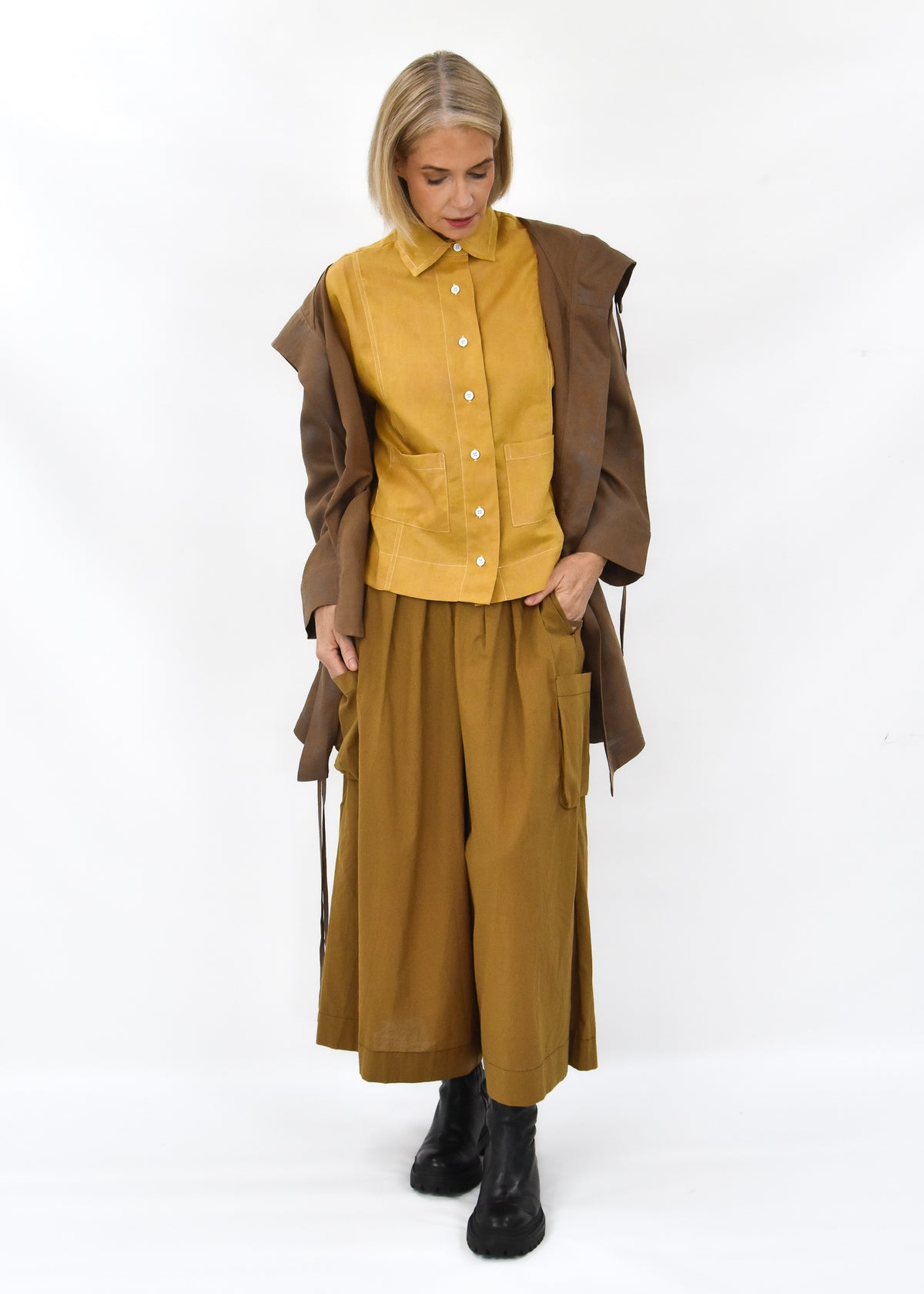 Glamour Linen Jacket